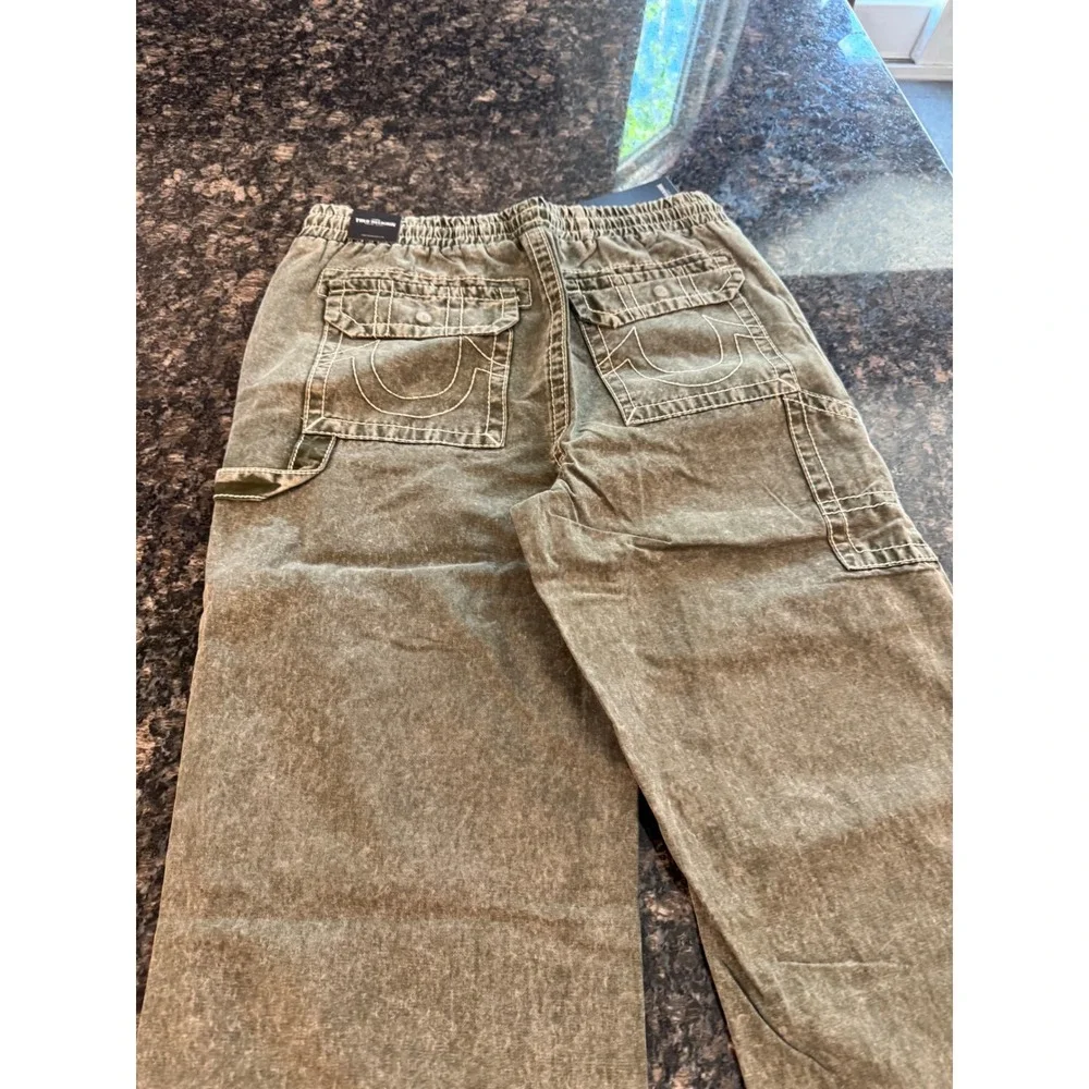 True Religion Vinny Carpenter Big T Pants‎ Kalamata Green 109994C Mens 32 NEW